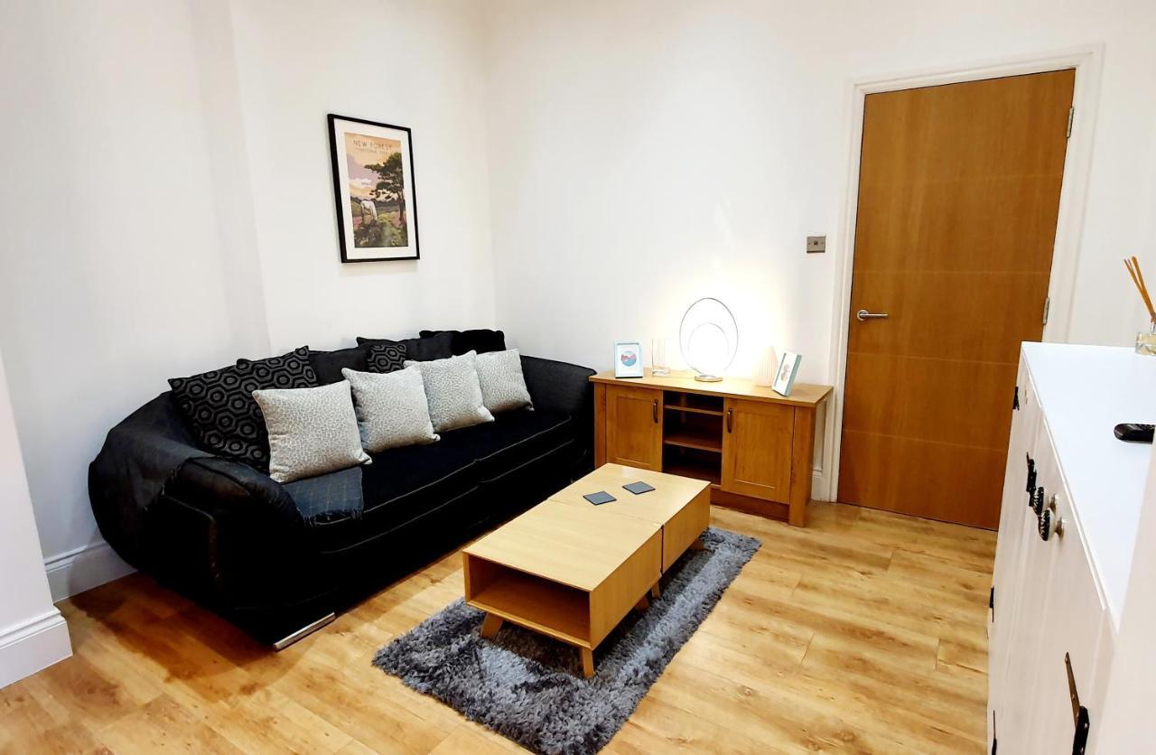 Superb 2 Beds 2 Baths New Apartment W/ Garden+Patio بورنماوث المظهر الخارجي الصورة